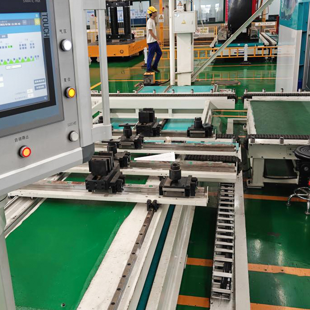 ZXD-440 Automatická výrobní linka pro stohování jader transformátoru v řadě